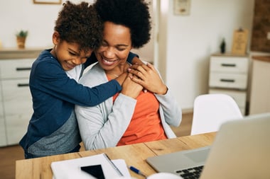 How Businesses Can Support Working Moms With Employee Benefits