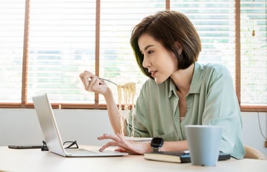 Boost employee loyalty with meal benefits
