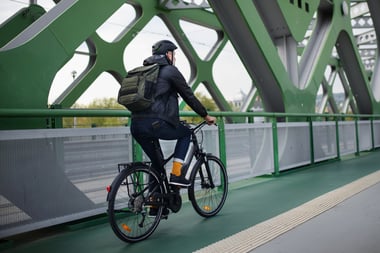 Ditch the Car and Discover a Leaner, Greener Commute in 2024